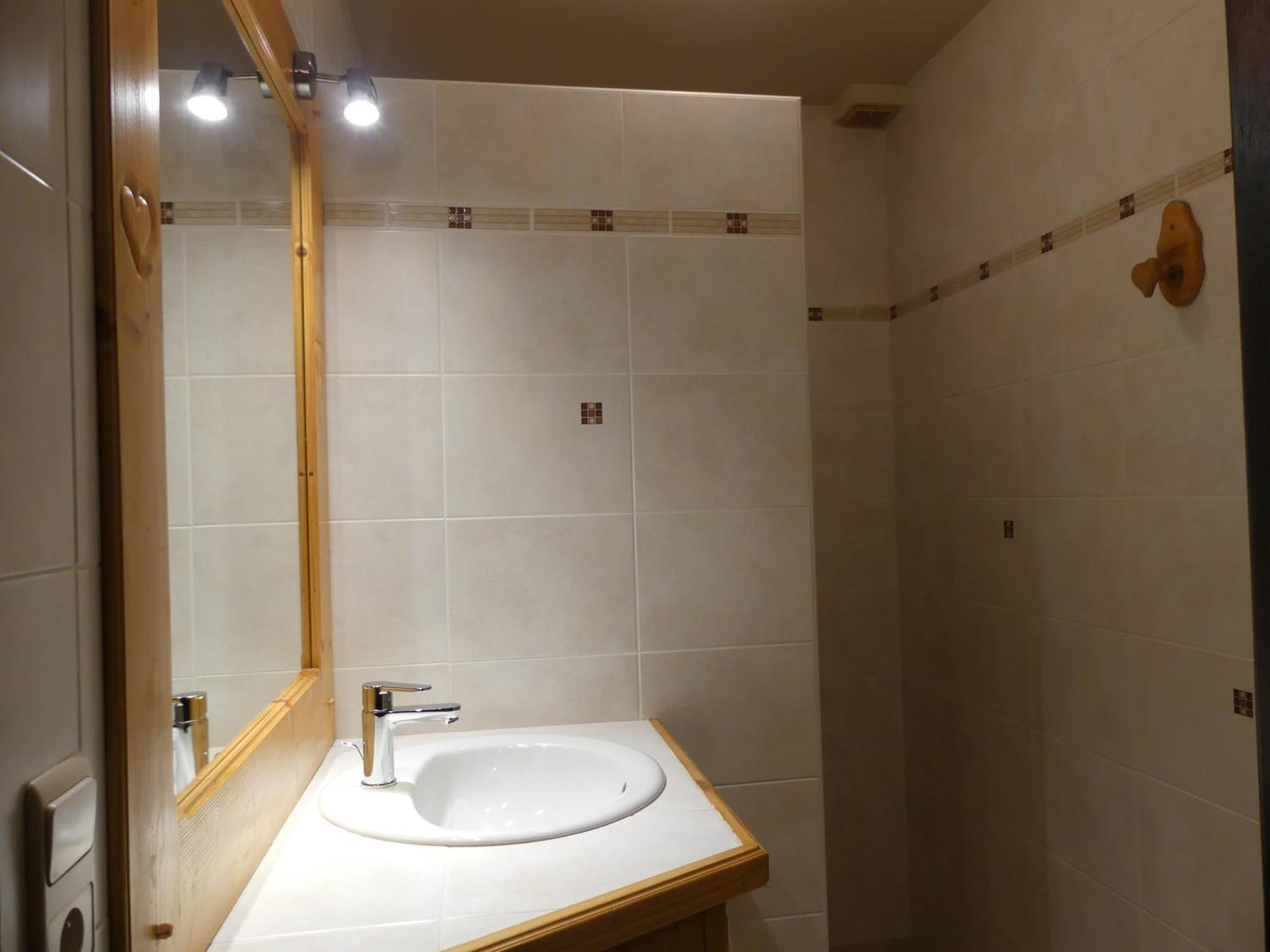 Auberge Des Eglantiers Flumet Bilik gambar